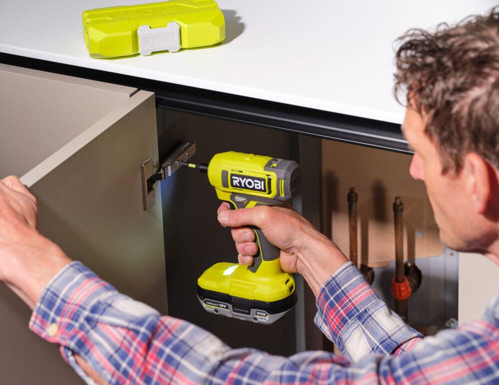 Ryobi ONE+ RSD18-0 skrutrekker u/batteri
