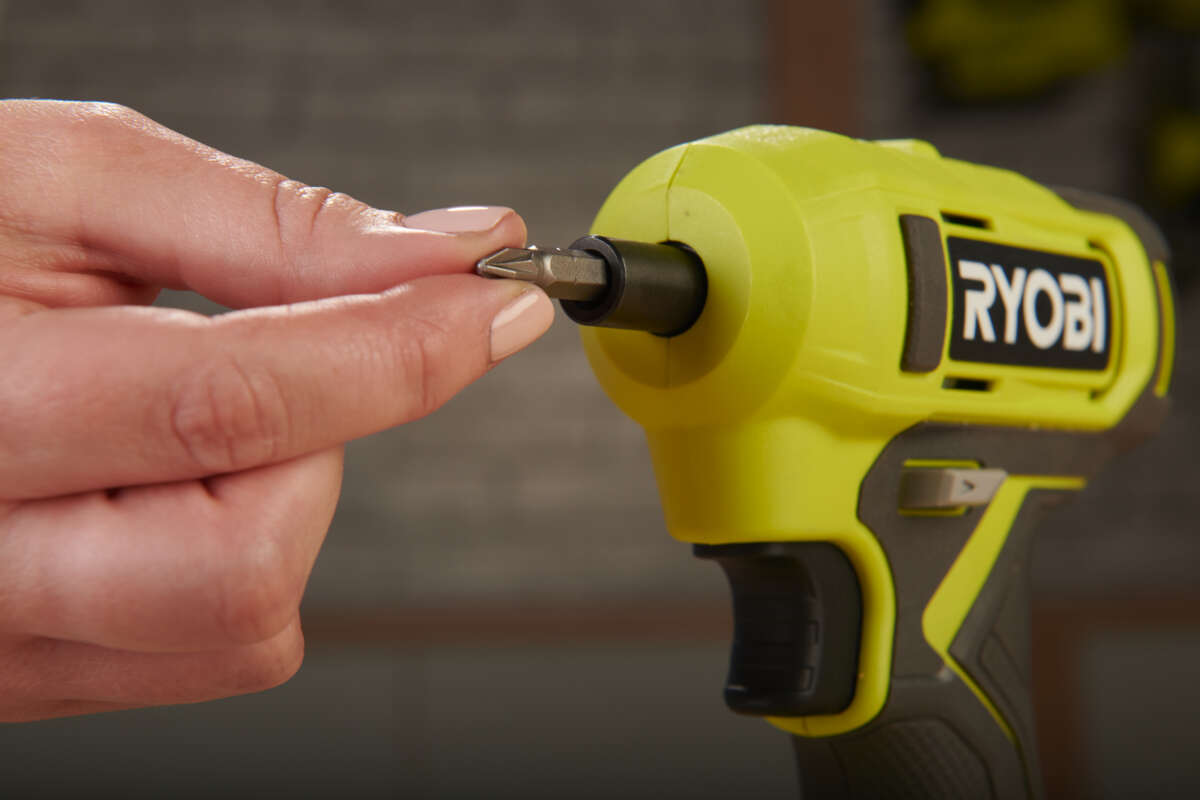 Ryobi ONE+ RSD18-0 skrutrekker u/batteri