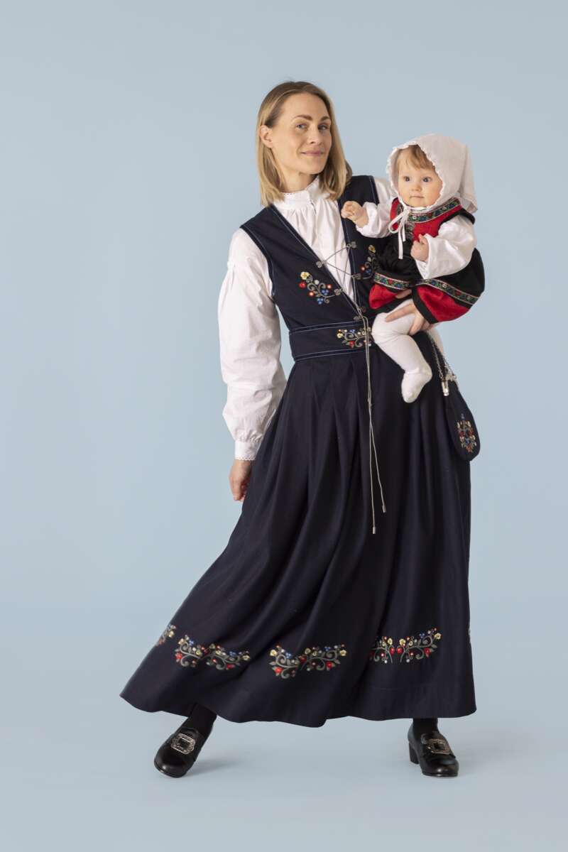 Småtroll Ida festdrakt baby
