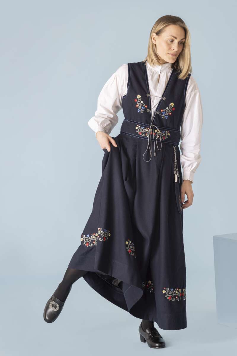 Ingrid festdrakt dame