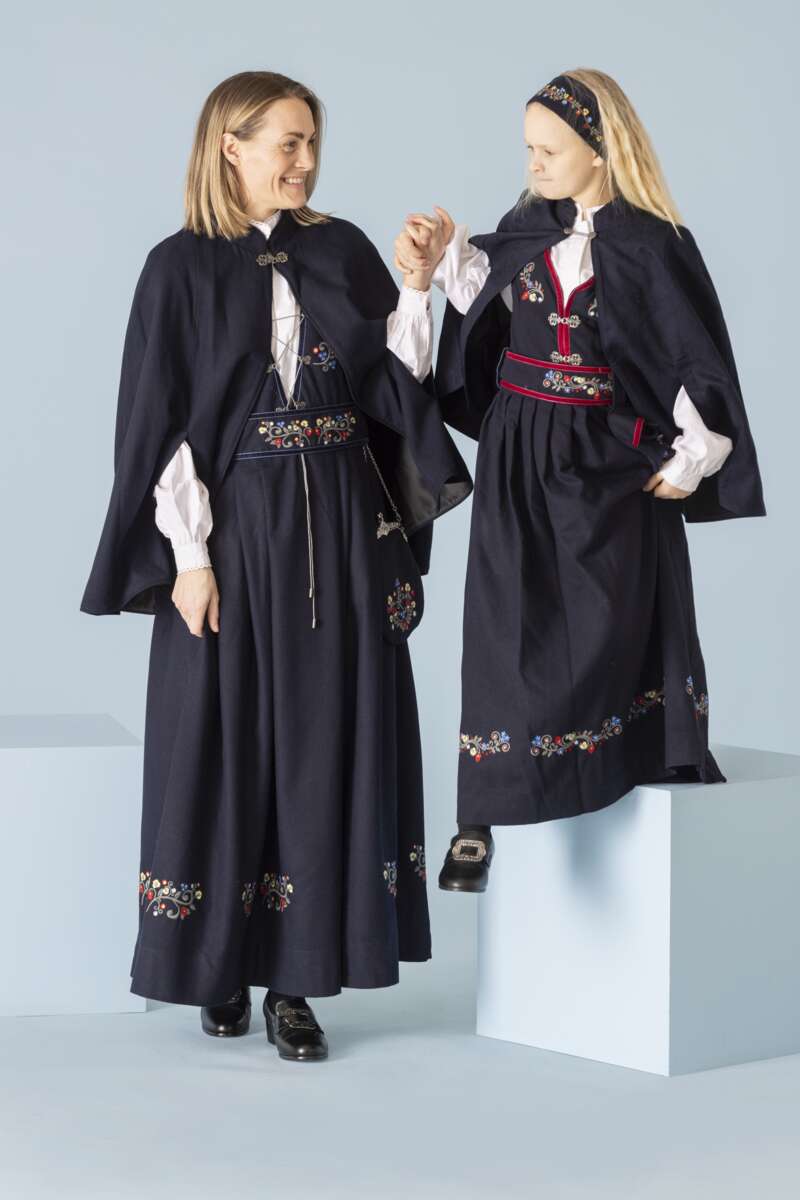 Småtroll cape junior