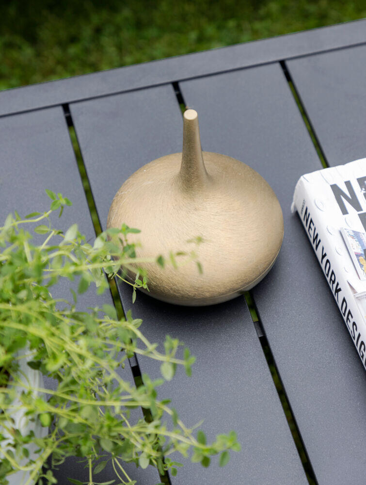 Røst sofagruppe sort og brune vanntette putetrekk