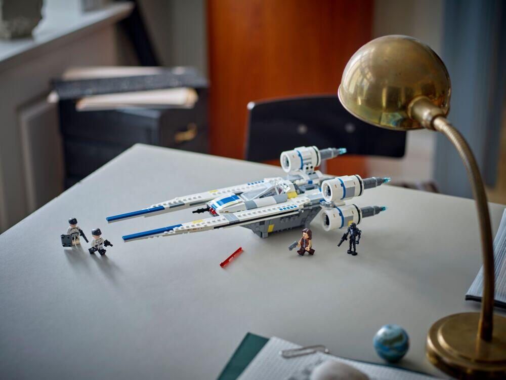 LEGO® Star Wars: Andor™ Opprørernes U-Wing Starfighter™ 75399