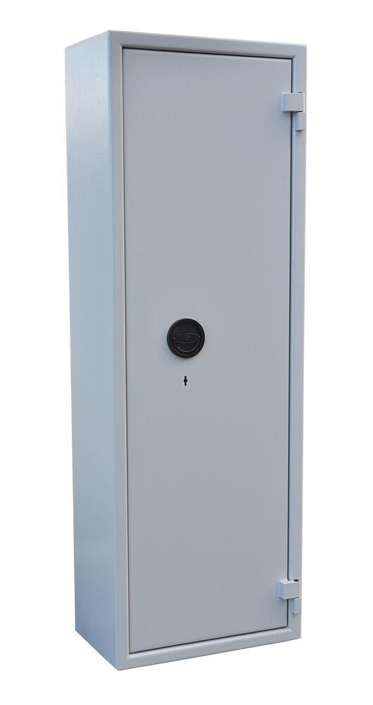 Våpenskap 7/9 våpen med overskap