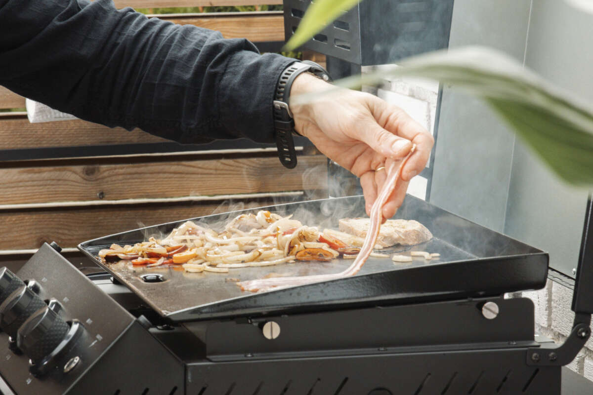 FCC Frizzle Table Top 3.0 Plancha gassgrill