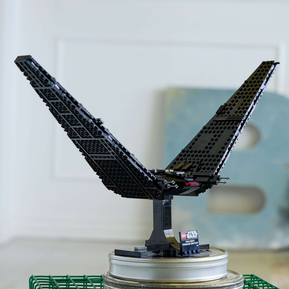 LEGO® Star Wars™ Kylo Rens Command Shuttle 75406