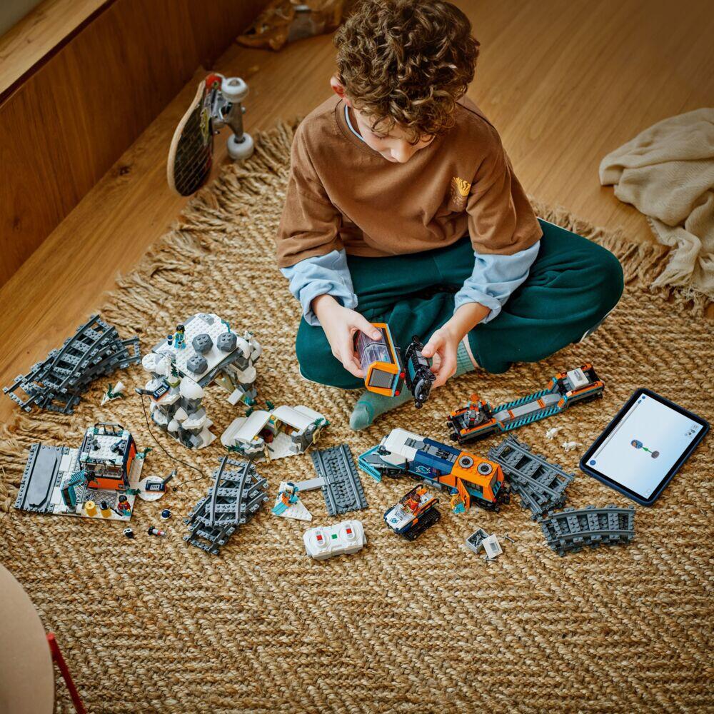 LEGO® City Polarekspedisjonens ekspresstog 60470