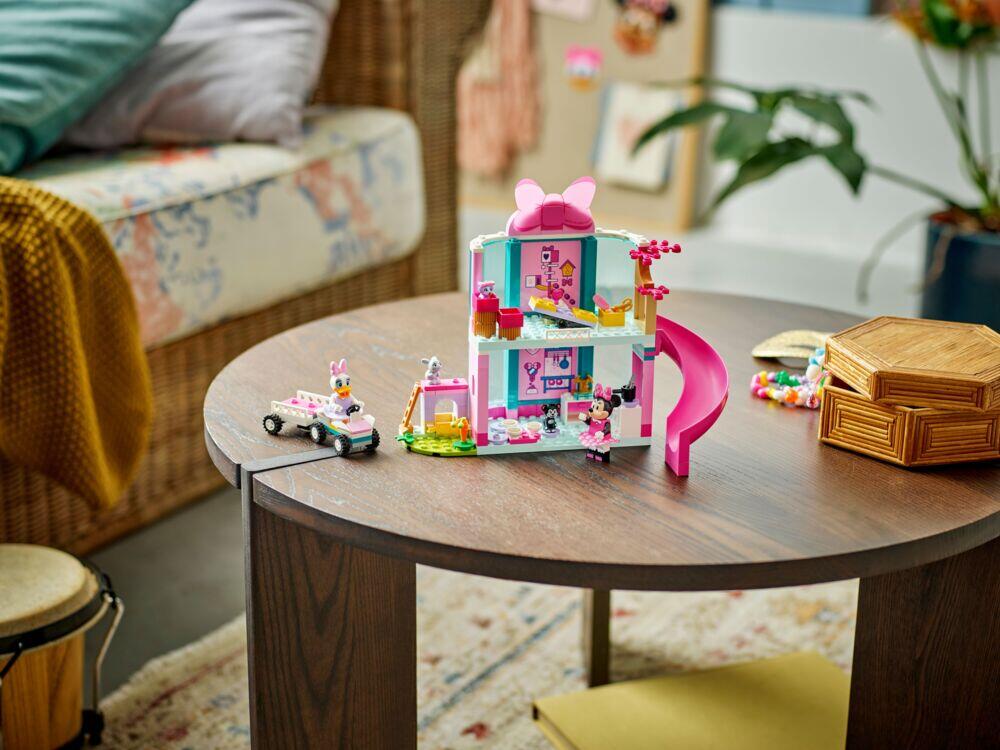 LEGO® ǀ Disney Minnis kjæledyrhotell Mikkes klubbhus 43274