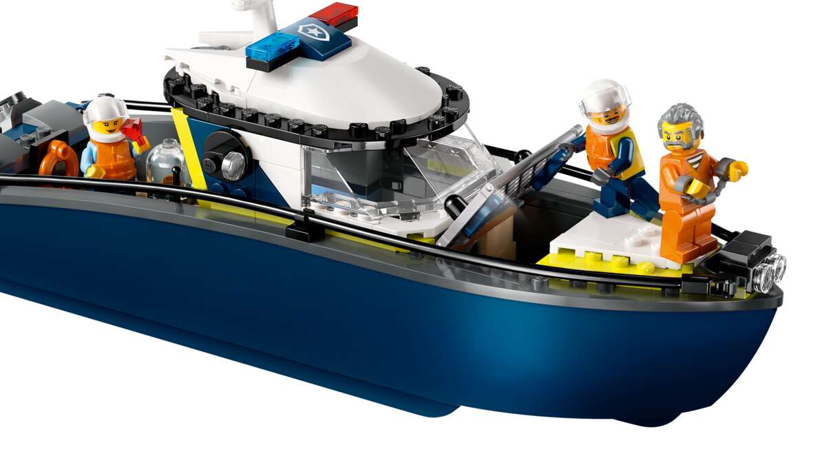 LEGO® City Skurkejakt med politibåt leke og flytende hurtigbåt og jolle 60456