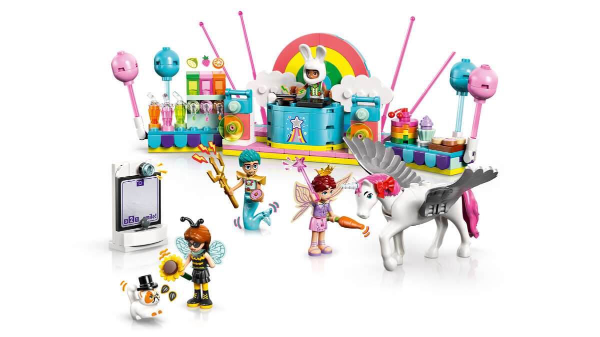 LEGO® Friends Utkledningsfest med enhjørning og alv 42661