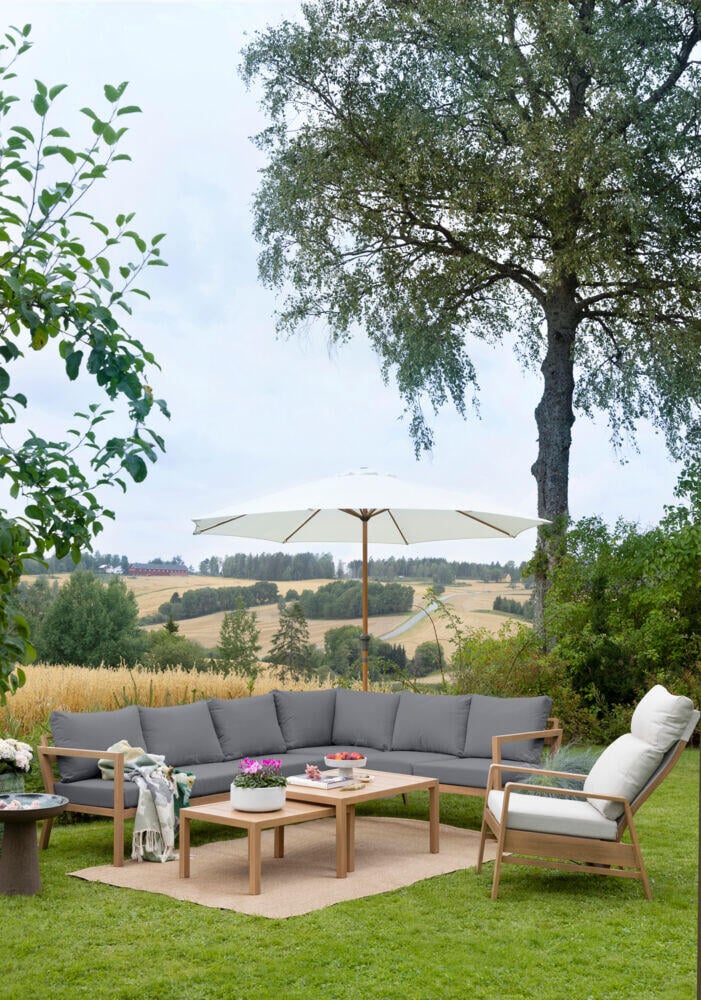 Røst hjørnegruppe teak og mørk grå vanntette putetrekk