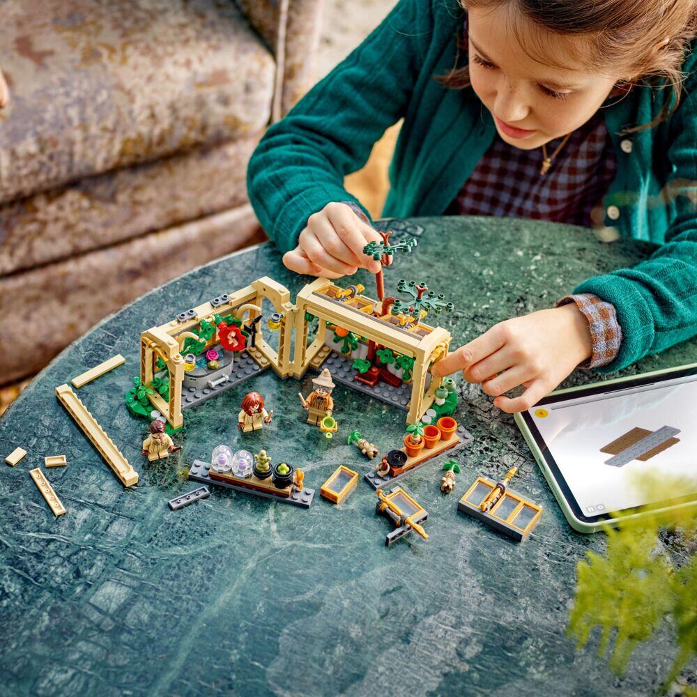 LEGO® Harry Potter™ Galtvortborgen: Urtologitime 76445