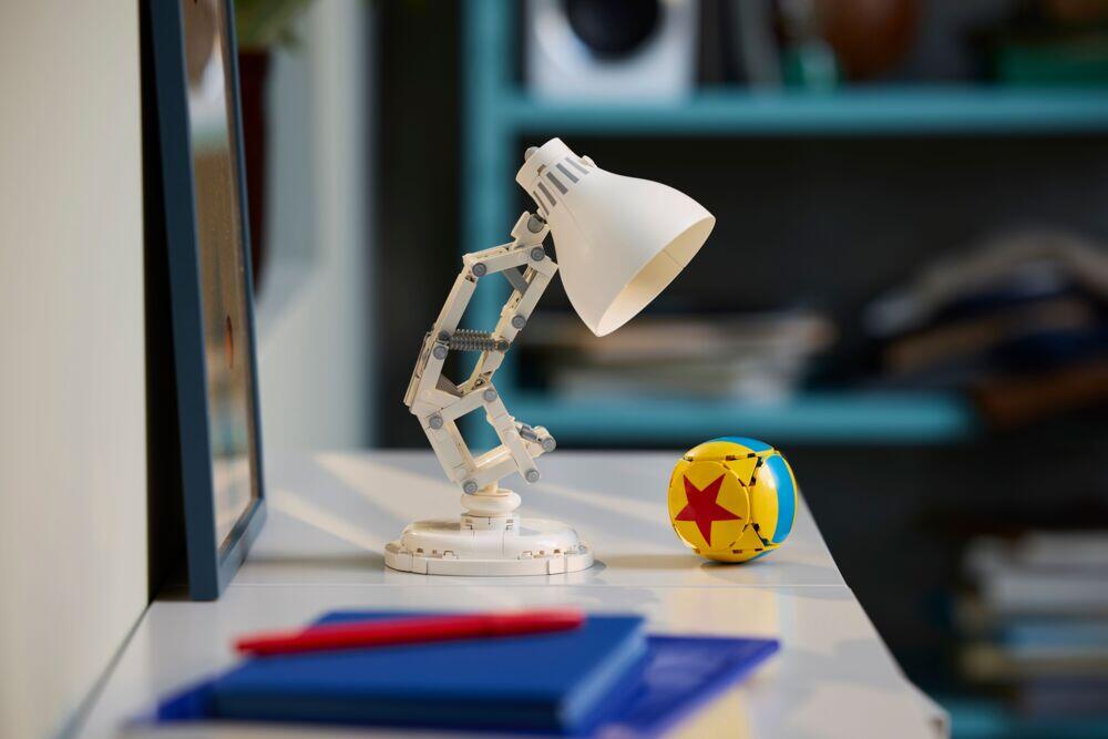 LEGO® Ideas | Disney Pixar Luxo Jr. 21357