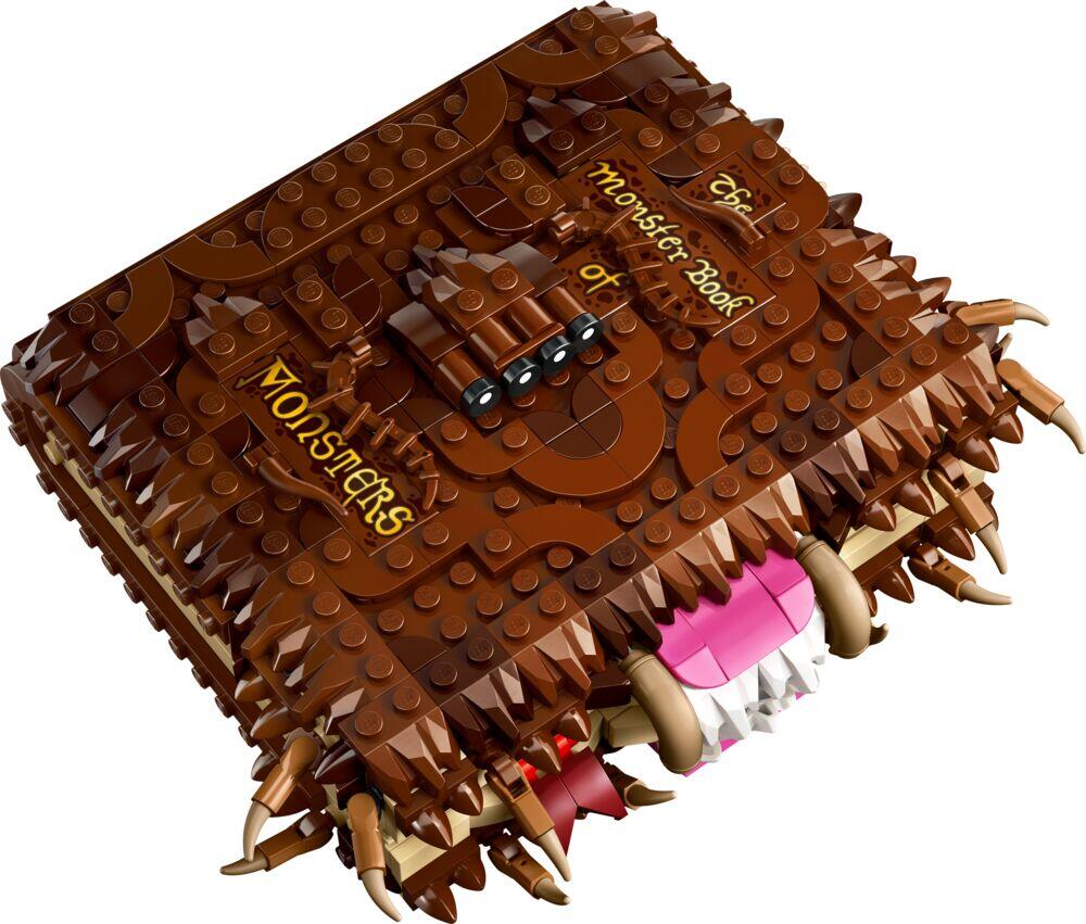 LEGO® Harry Potter™ Den glefsende Monsterboken om monstre 76449