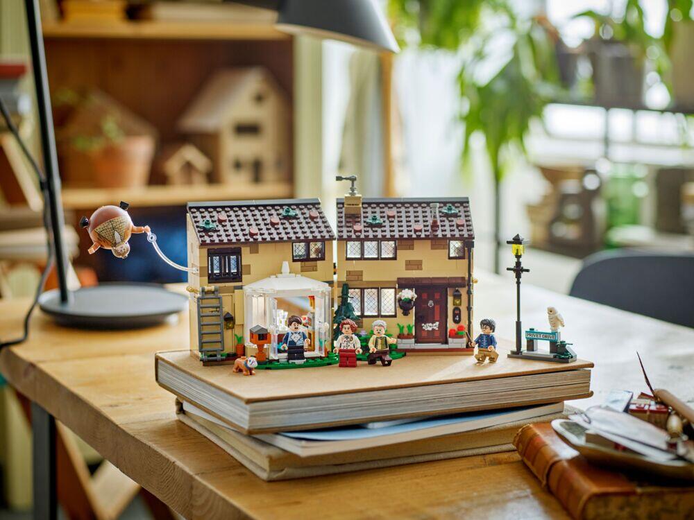 LEGO® Harry Potter™ Hekkveien: Tante Margots besøk 76451