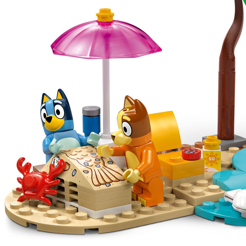 LEGO® Bluey: Bluey og familiens biltur til stranden 11202