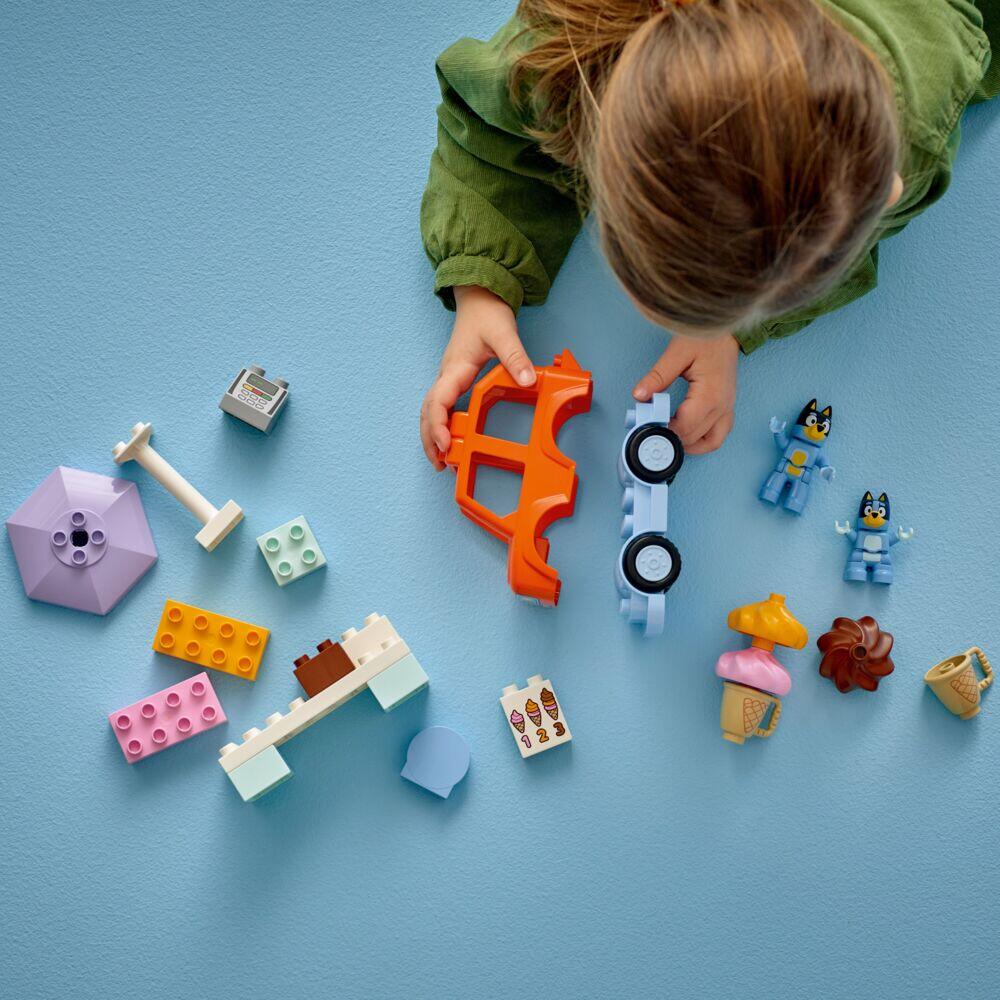 LEGO® DUPLO® På iskremtur med Bluey 10458