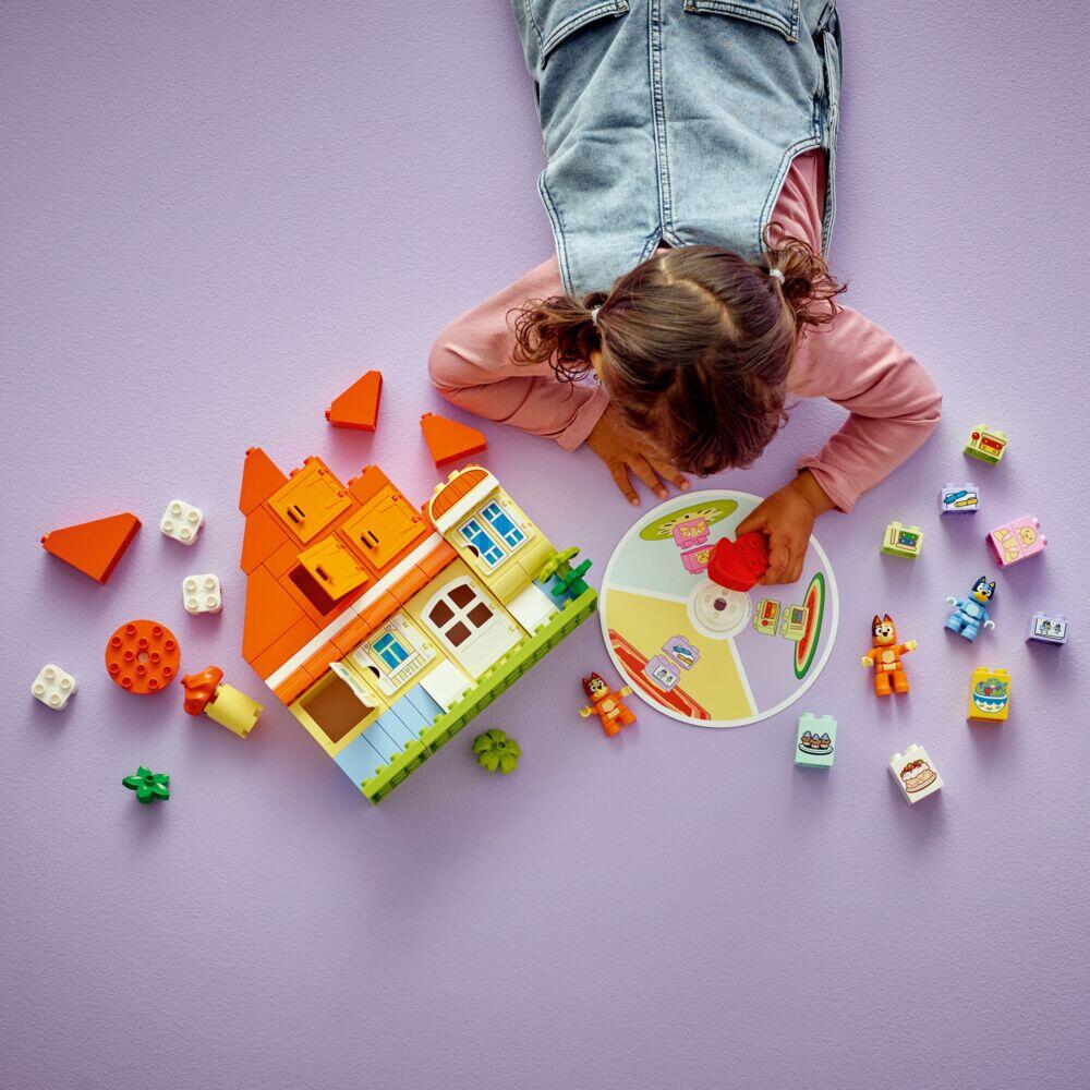 LEGO® DUPLO® Blueys hus med huskespill 10459