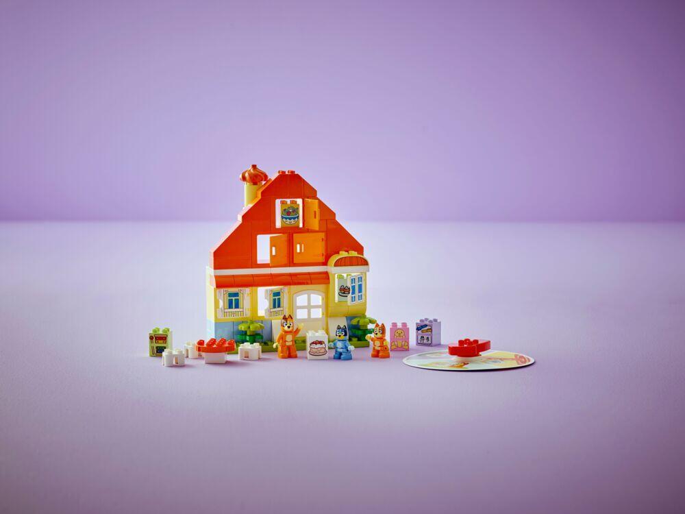 LEGO® DUPLO® Blueys hus med huskespill 10459