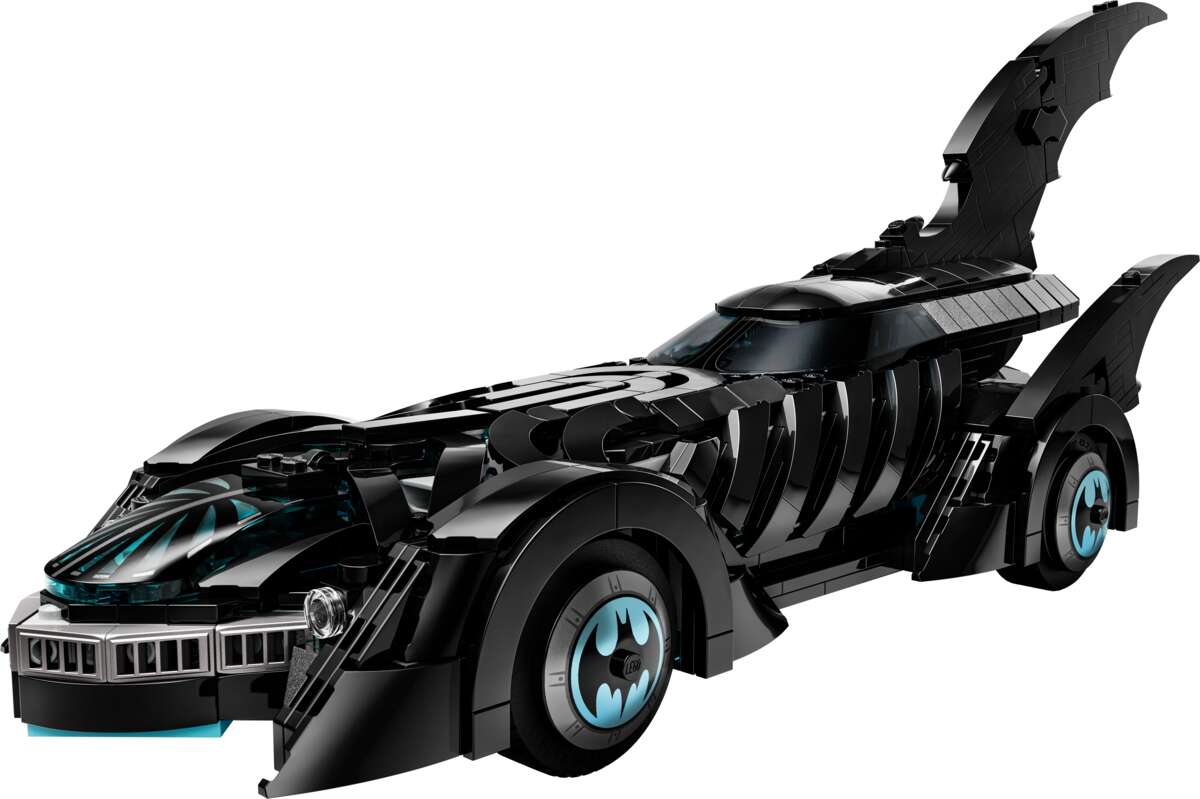 LEGO® DC Batman™: Batman Forever™ Batmobile™ 76304