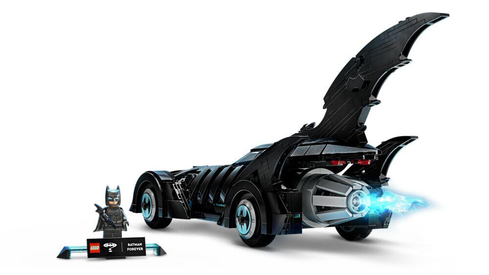 LEGO® DC Batman™: Batman Forever™ Batmobile™ 76304