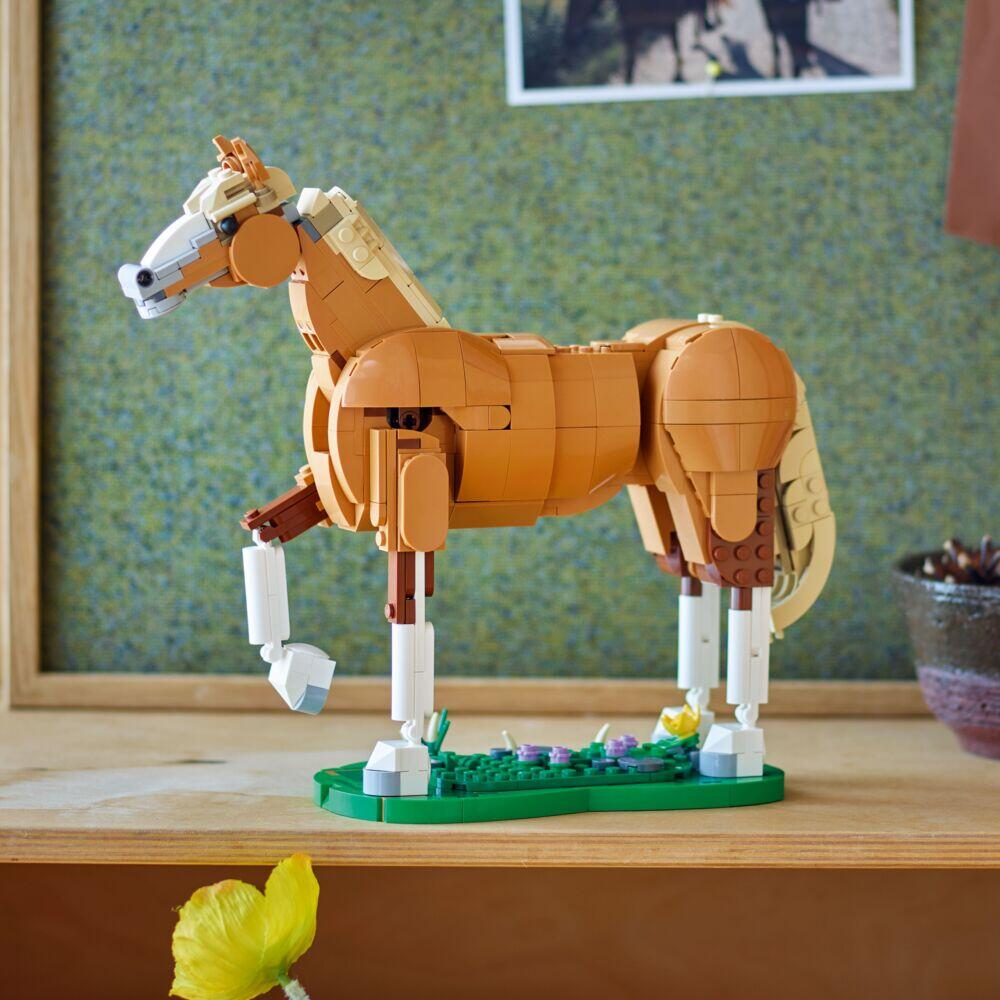 LEGO® Creator 3-i-1 Vakker hest 31166