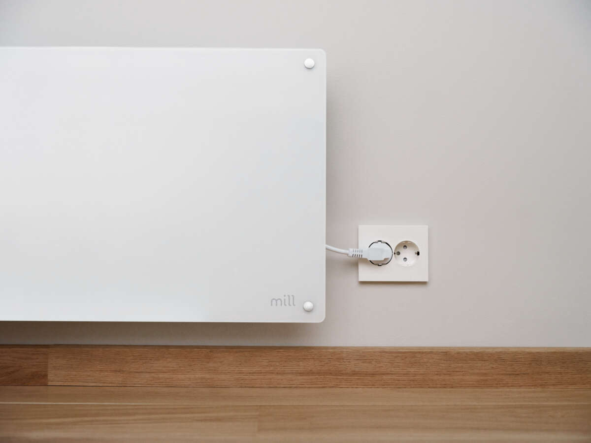Mill Glass Smart WiFi 400W Gen. 4 panelovn