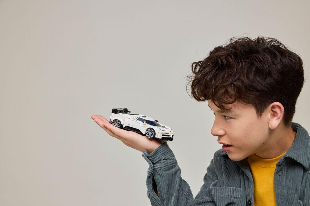LEGO® Speed Champions Hypersportsbilen Bugatti Centodieci 77240