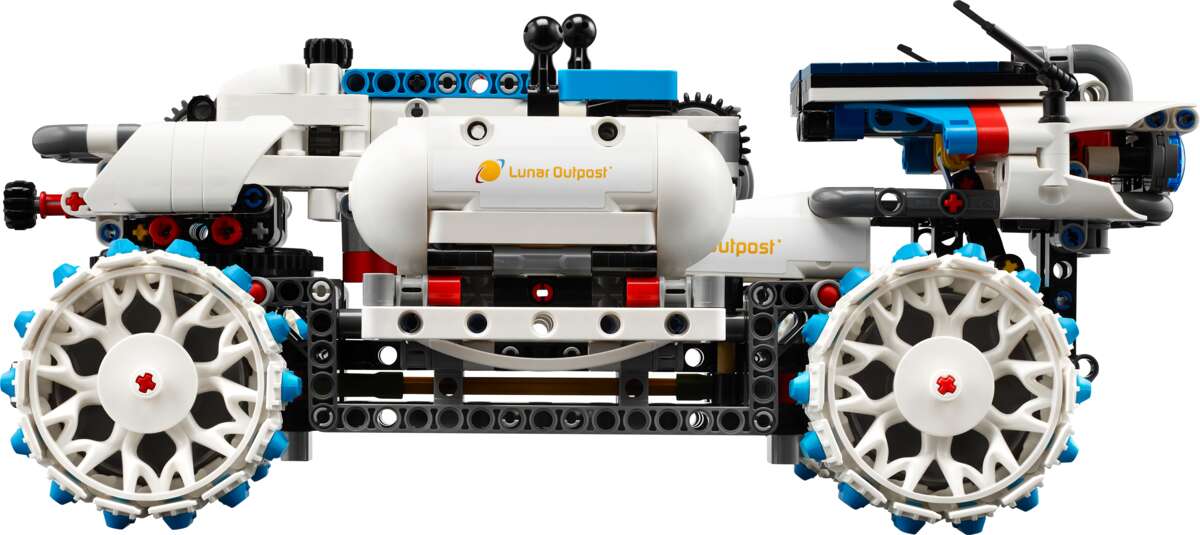 LEGO® Technic Lunar Outpost™ månerover-romkjøretøy 42211