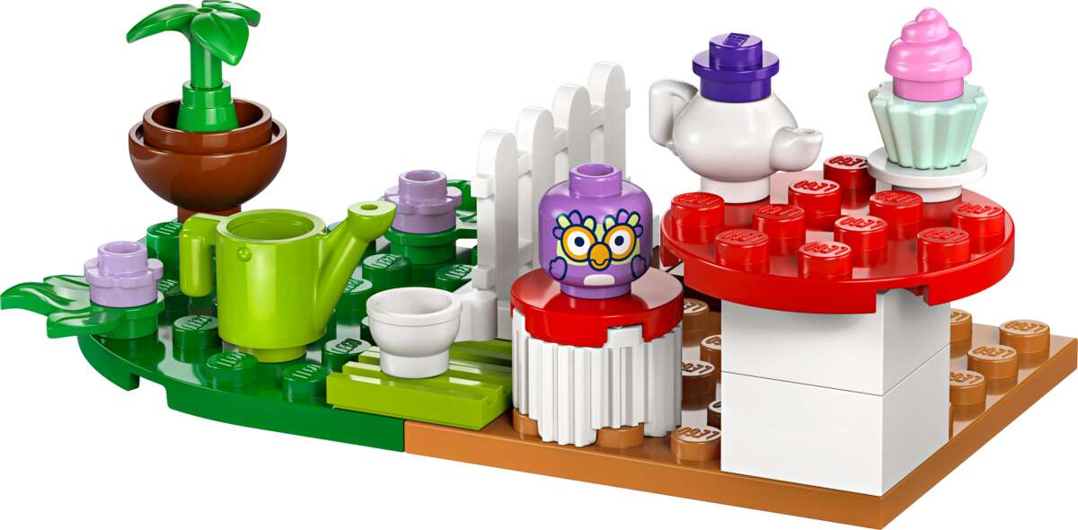 LEGO® Bluey: Blueys teselskap 30687