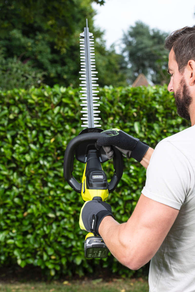 Ryobi RY18HTX60A-0 hekksaks u/batteri