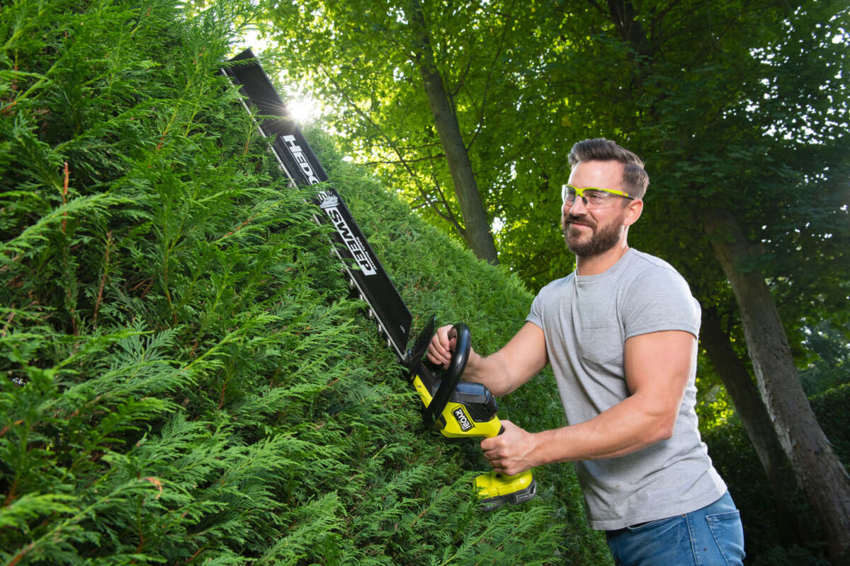 Ryobi RY18HTX60A-0 hekksaks u/batteri