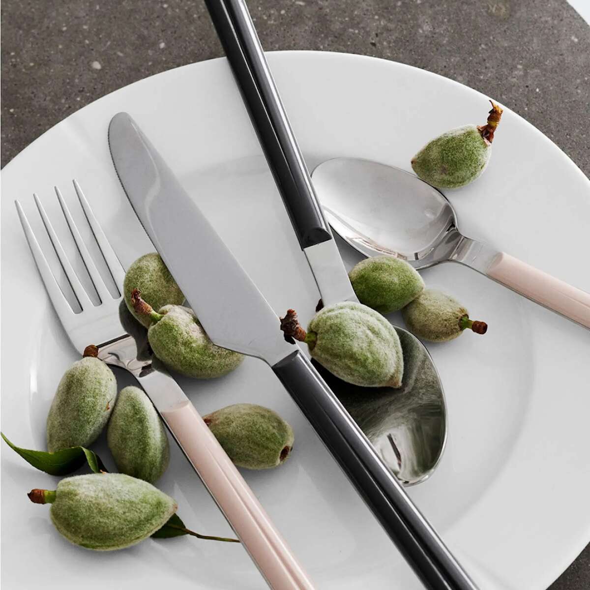 Grand Cru Bistro bestikksett 16 deler Ash-grey