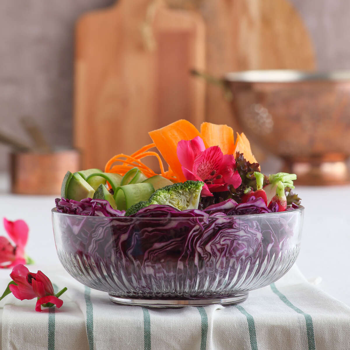 Lav glassbolle med lokk