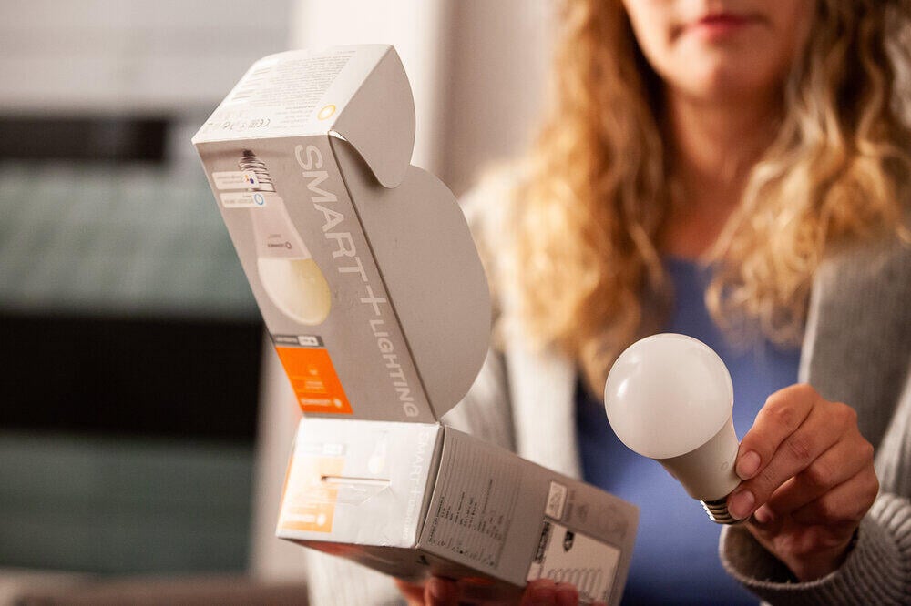 SMART+ MATTER Multicolor Classic A60 9W E27