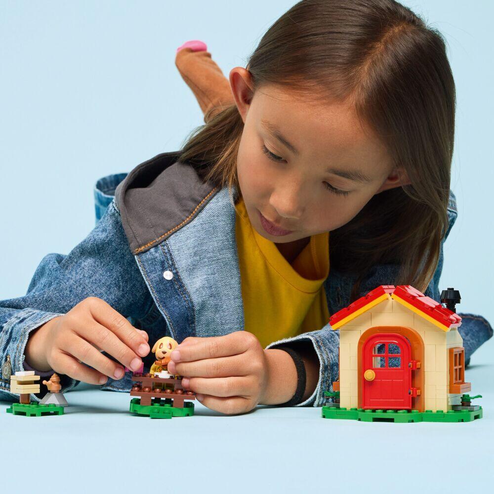 LEGO® Animal Crossing™ Det koselige huset til Goldie 77058