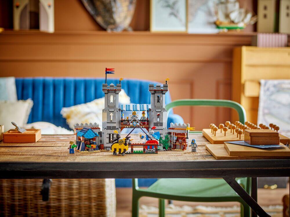 LEGO® Creator Middelaldersk ridderslott 31168