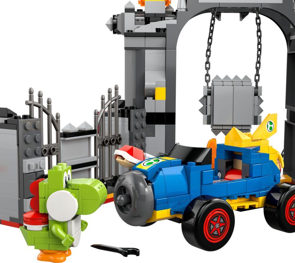 LEGO® Super Mario™: Mario Kart™ – Bowsers slott 72039