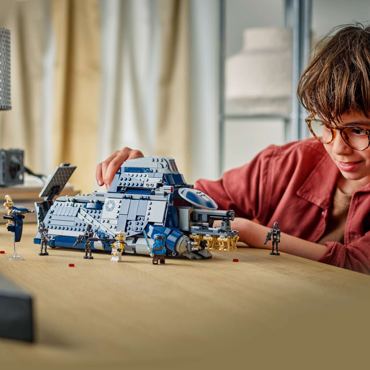 LEGO® Star Wars: The Clone Wars™ Separatist-MTT™ fra Slaget om Felucia 75435
