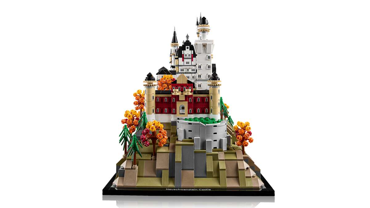 LEGO® Architecture Neuschwanstein 21063
