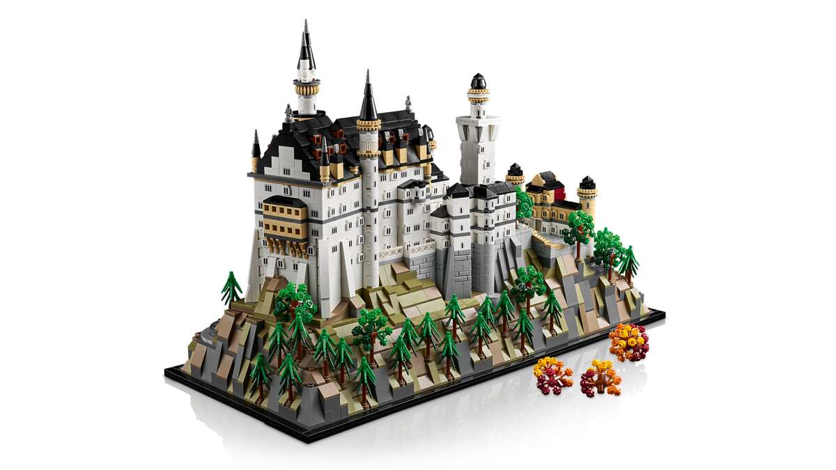 LEGO® Architecture Neuschwanstein 21063