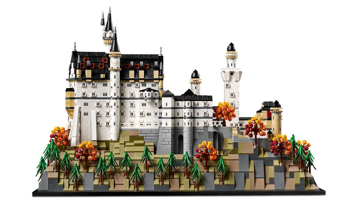 LEGO® Architecture Neuschwanstein 21063