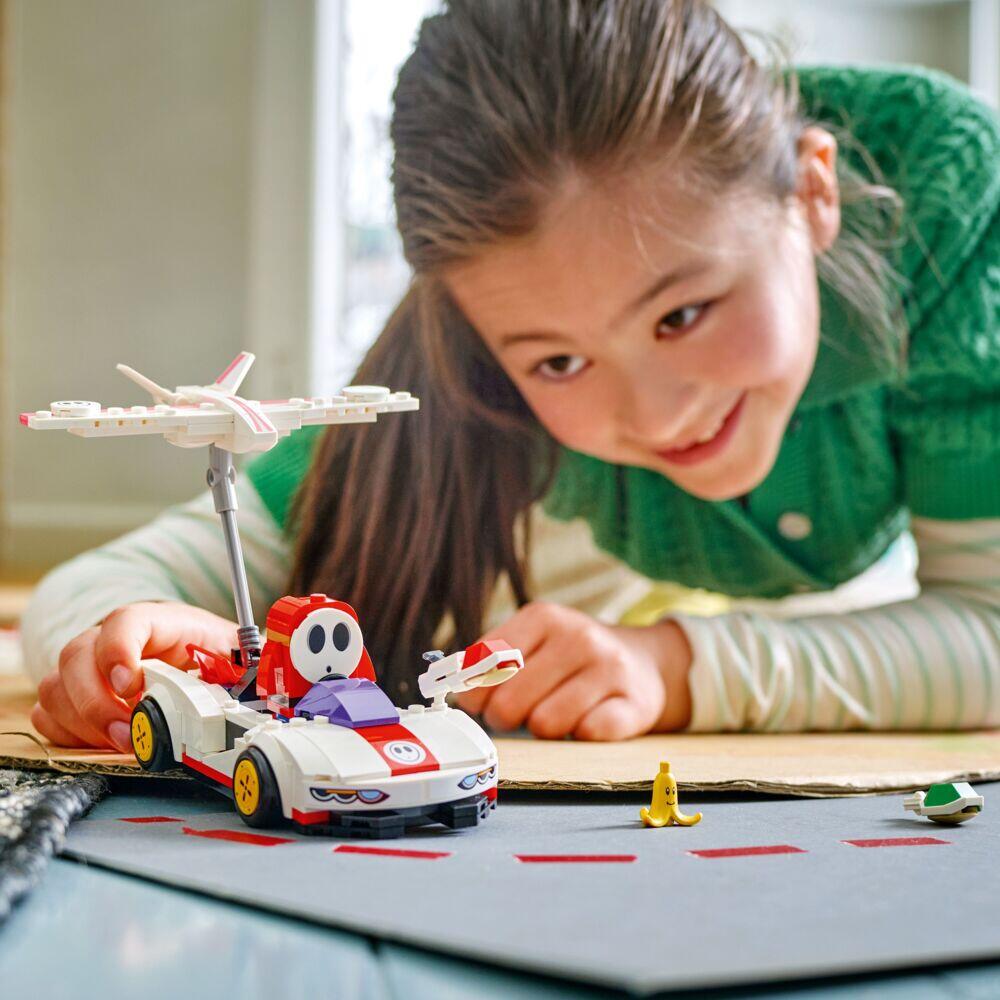 LEGO® Super Mario™: Mario Kart™ – Shy Guy og P-Wing 72045