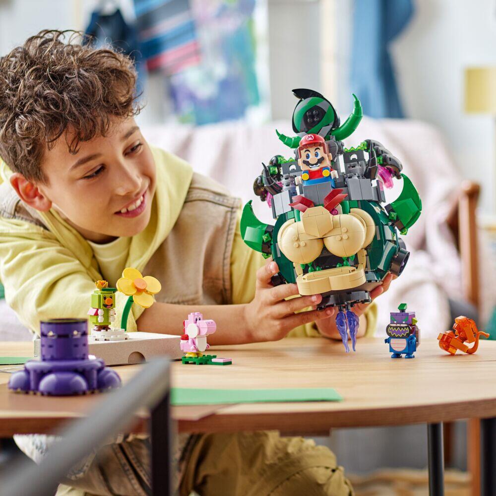 LEGO® Super Mario™ Prince Florian og Castle Bowser 72042