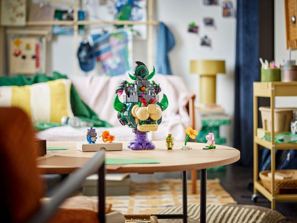 LEGO® Super Mario™ Prince Florian og Castle Bowser 72042
