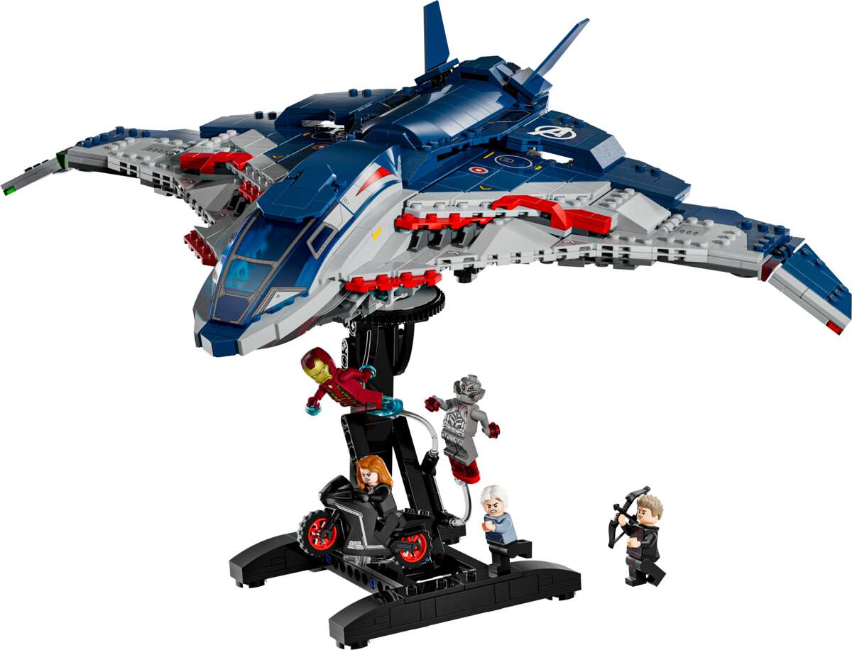 LEGO® ǀ Marvel Avengers: Age of Ultron Quinjet 76325