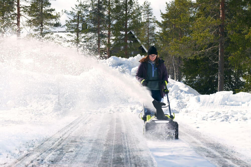 Ryobi RY36STX53B-180 snøfreser m/batteri