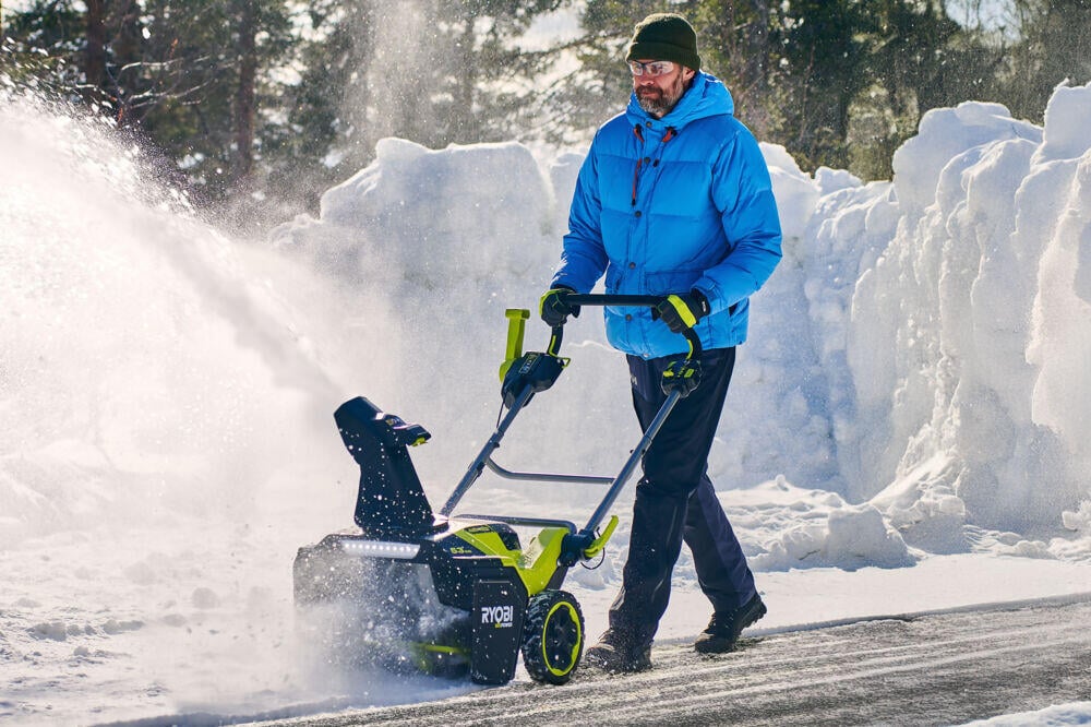 Ryobi RY36STX53B-180 snøfreser m/batteri