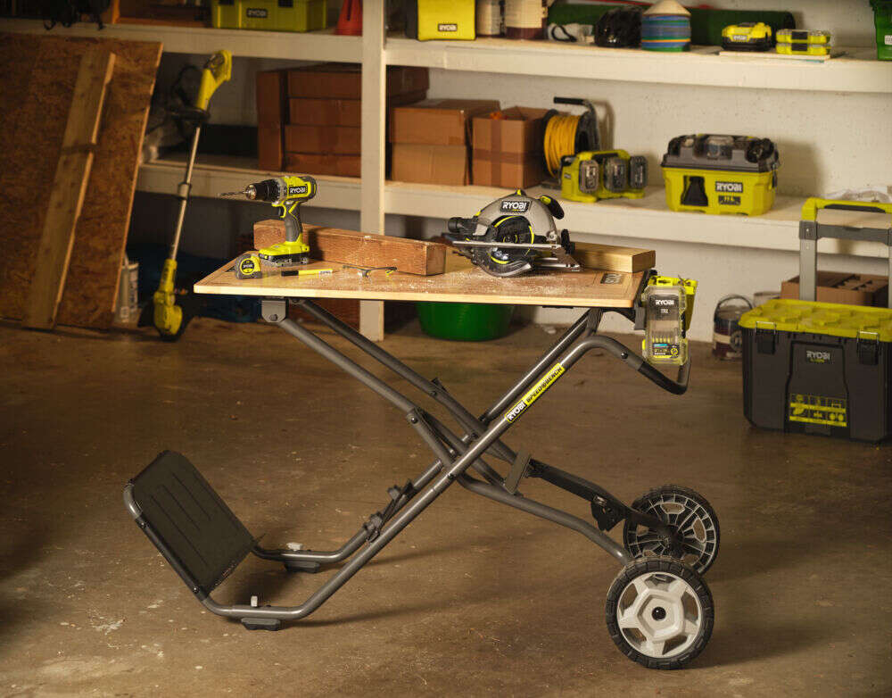 Ryobi 2-i-1 arbeidsbenk/transport tralle