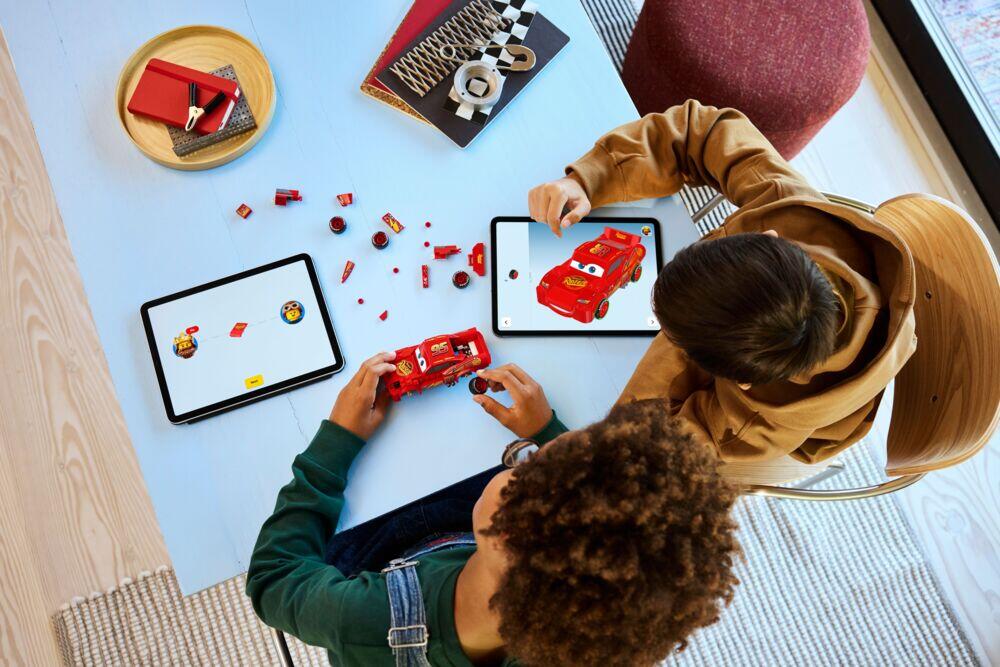 LEGO® Speed Champions | Lynet McQueen 77255